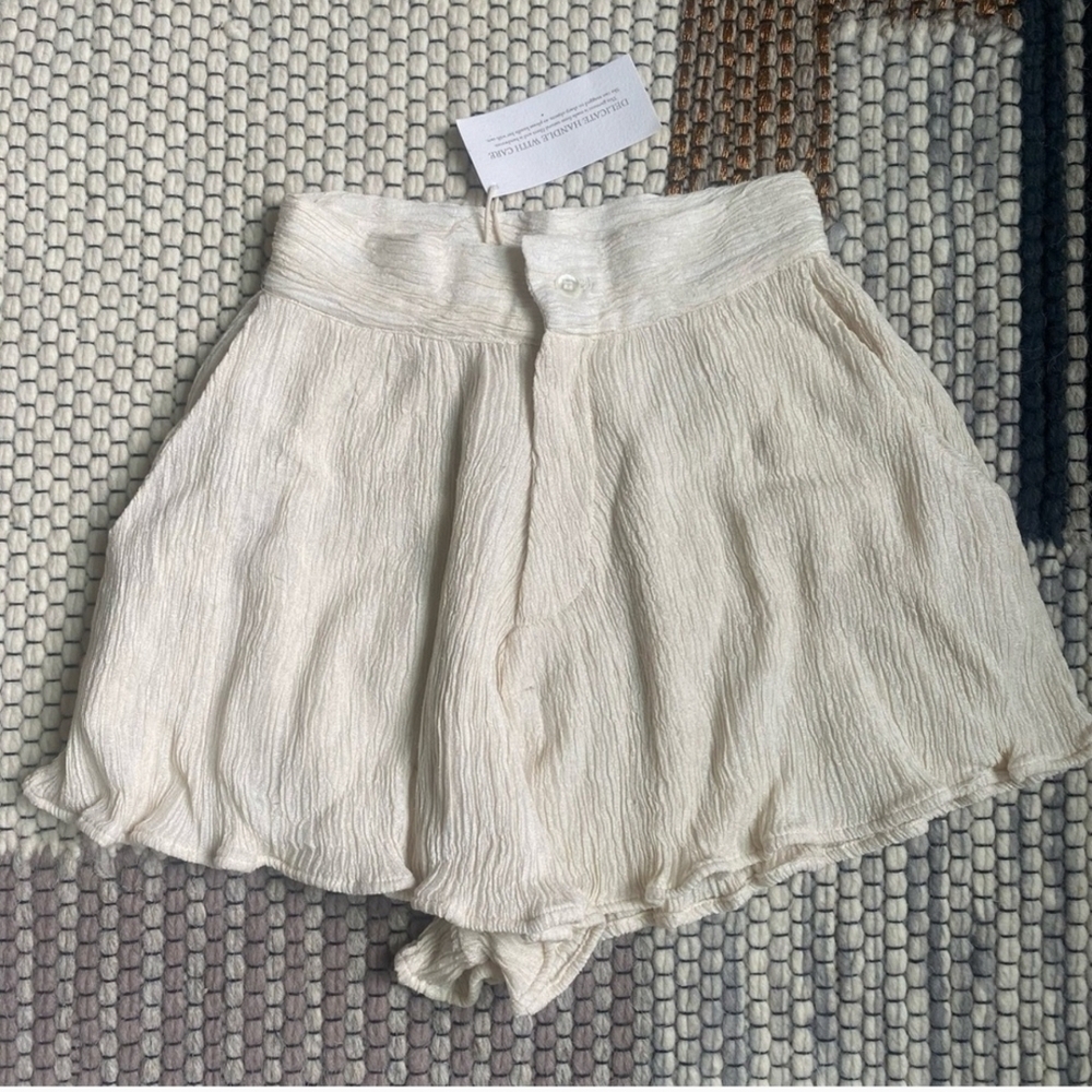 Savannah Morrow Cream Textured Shorts
